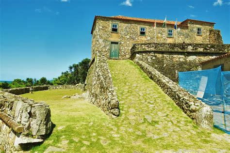  Fortaleza de São José da Ponta Grossa: 고대 요새의 신비와 아름다움에 빠지다!