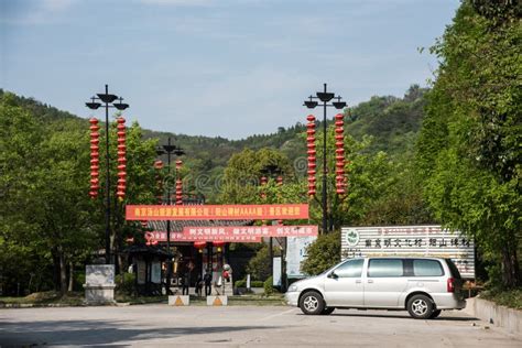  헐리우드 영화 속 풍경을 그대로 재현한 곳, 양산 사원에서 시간 여행을 떠나보세요!